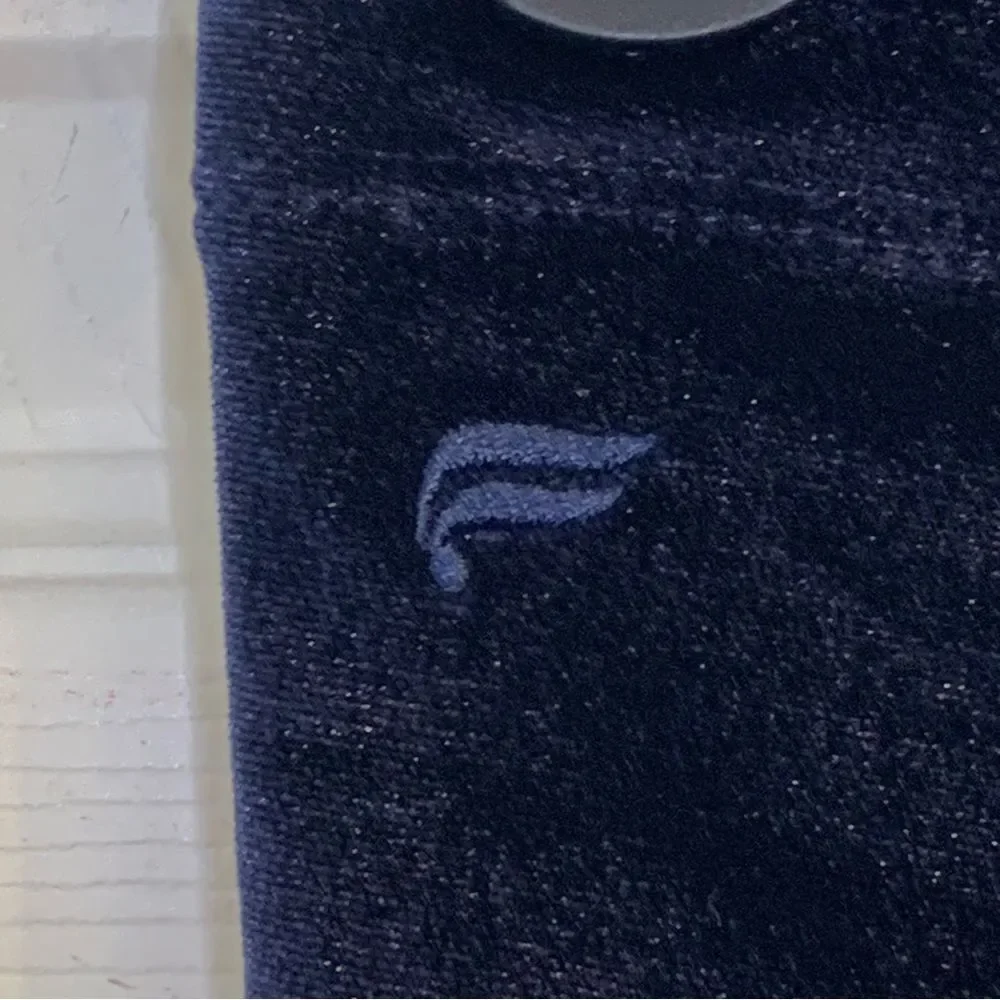 Fabletics Velour biker shorts Dark Navy Size Small